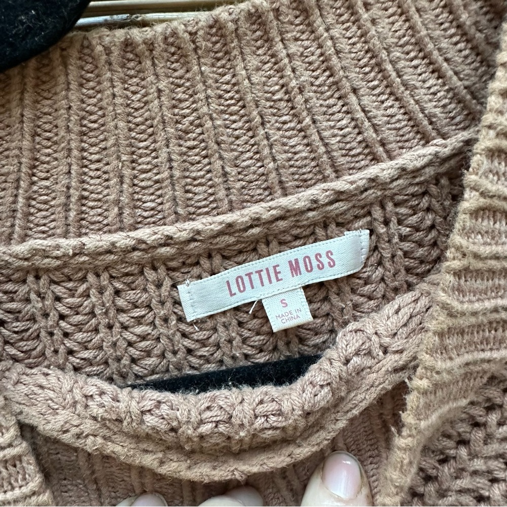 Crop Sweater - Picture 3 of 3
